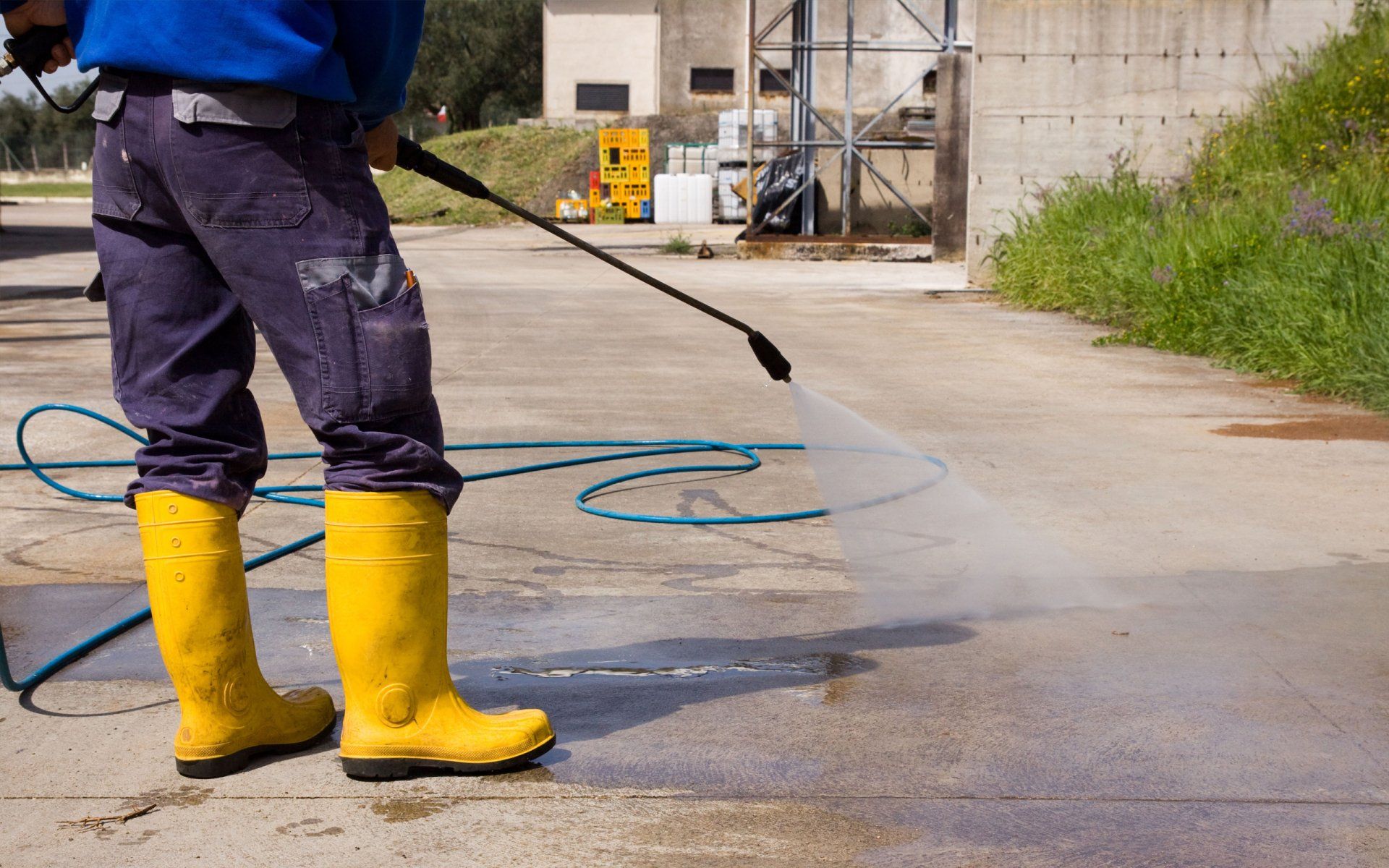 Flat surface cleaning