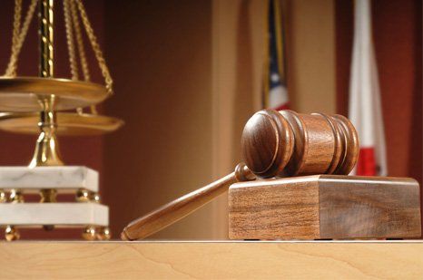 Learn More About Bankruptcy Gavel