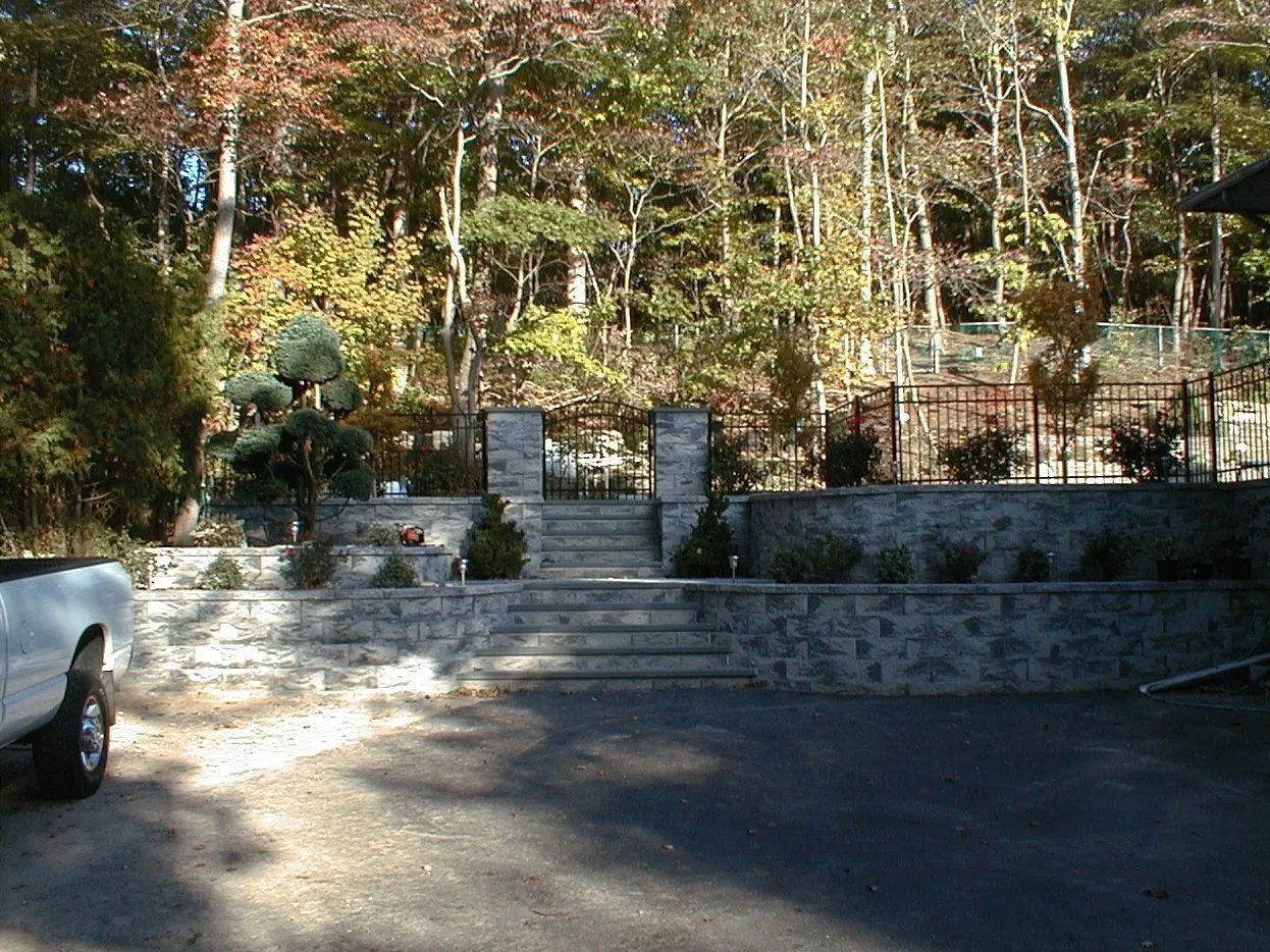 Retaining walls