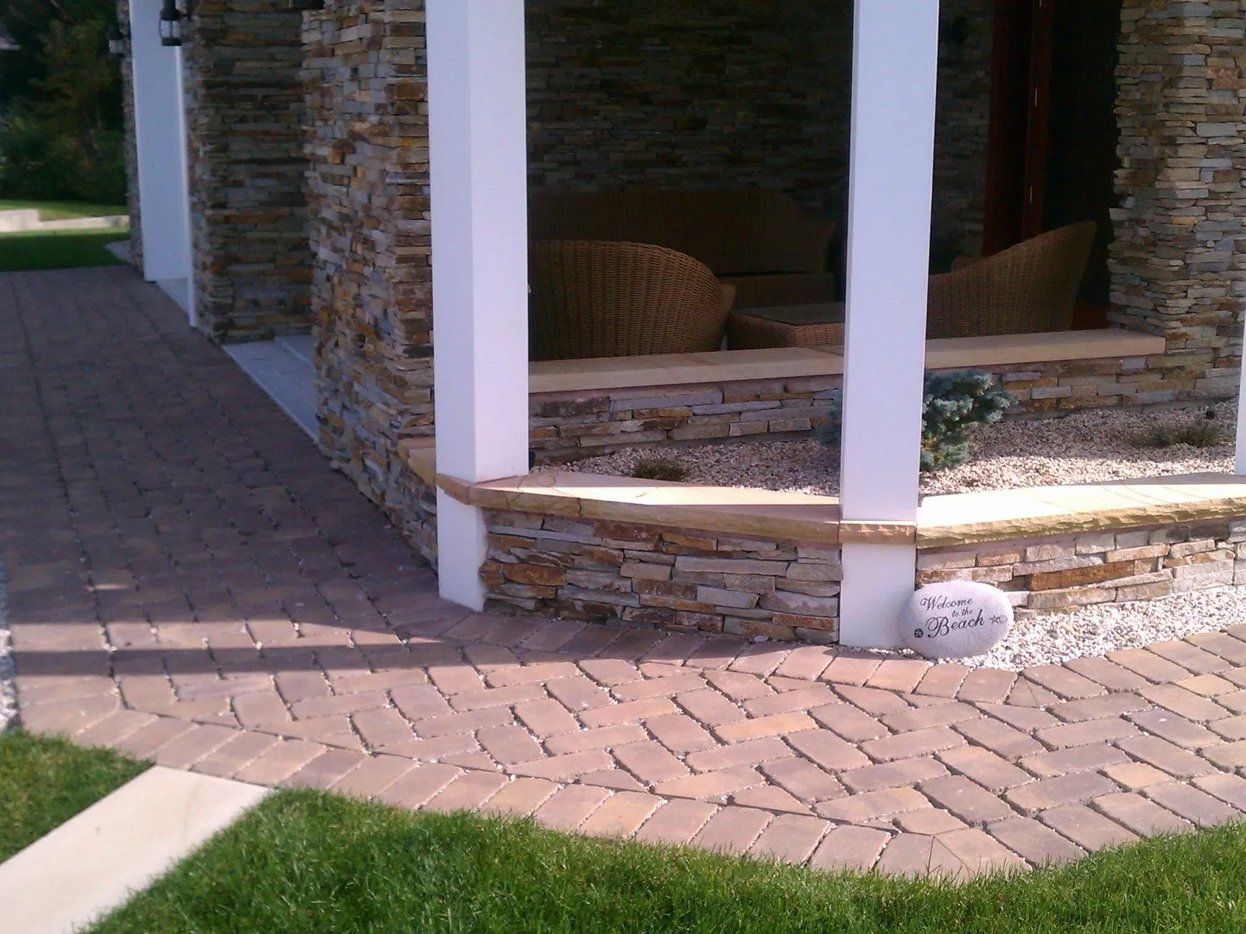 Retaining walls