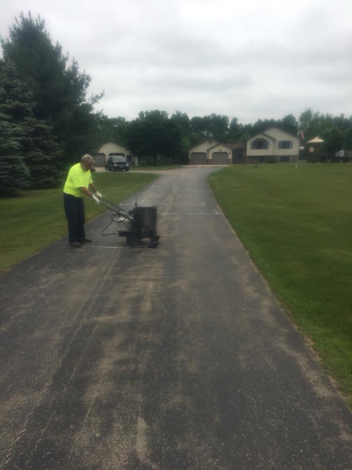Asphalt service