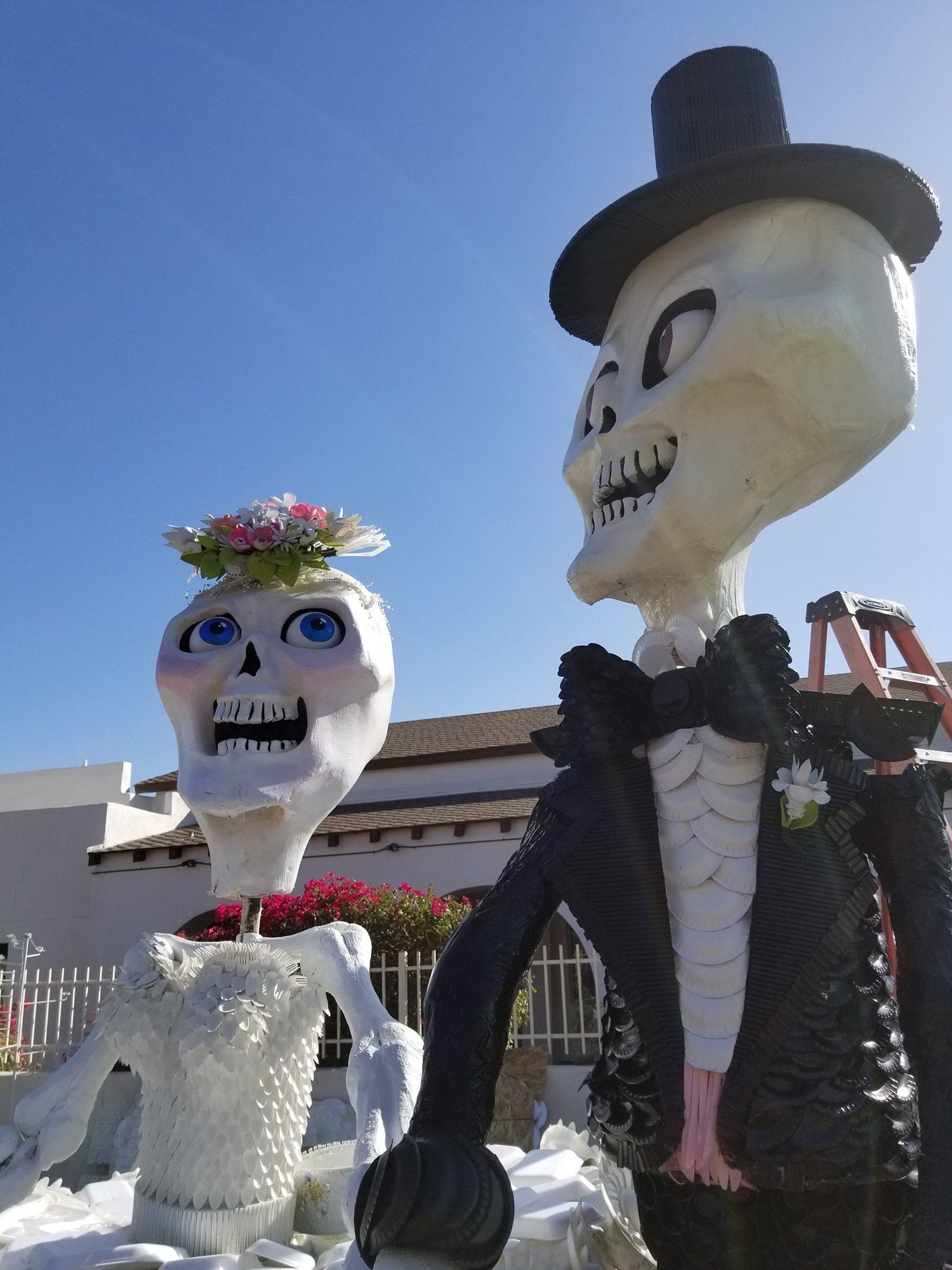 Bride and groom mascots