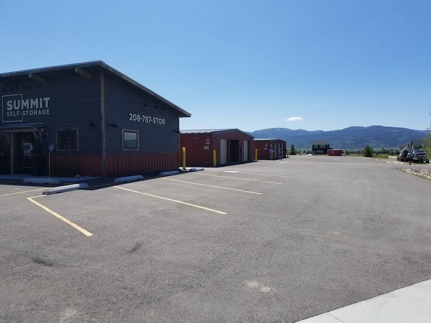 Commercial parking lot