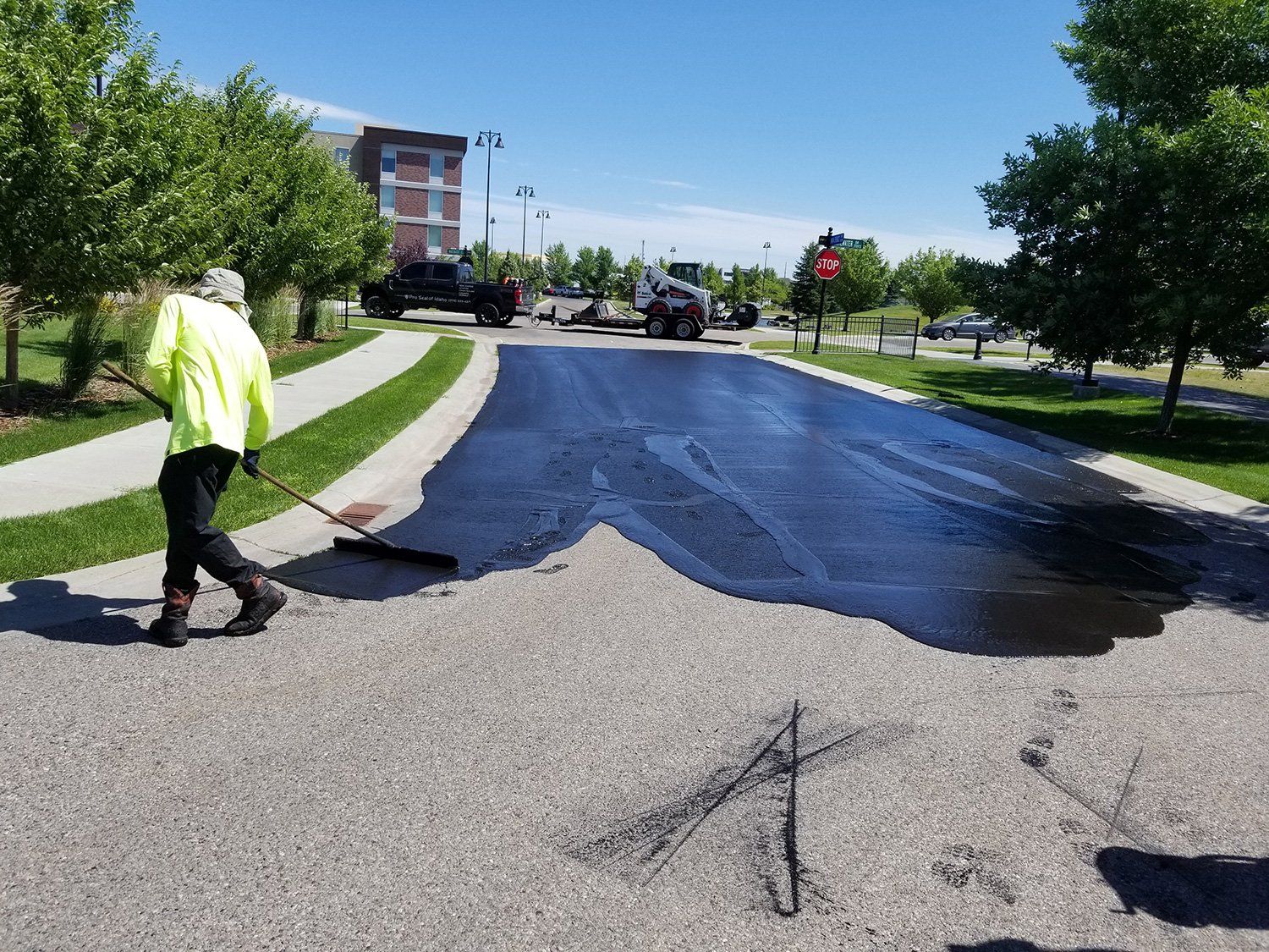 Driveway asphalt paving