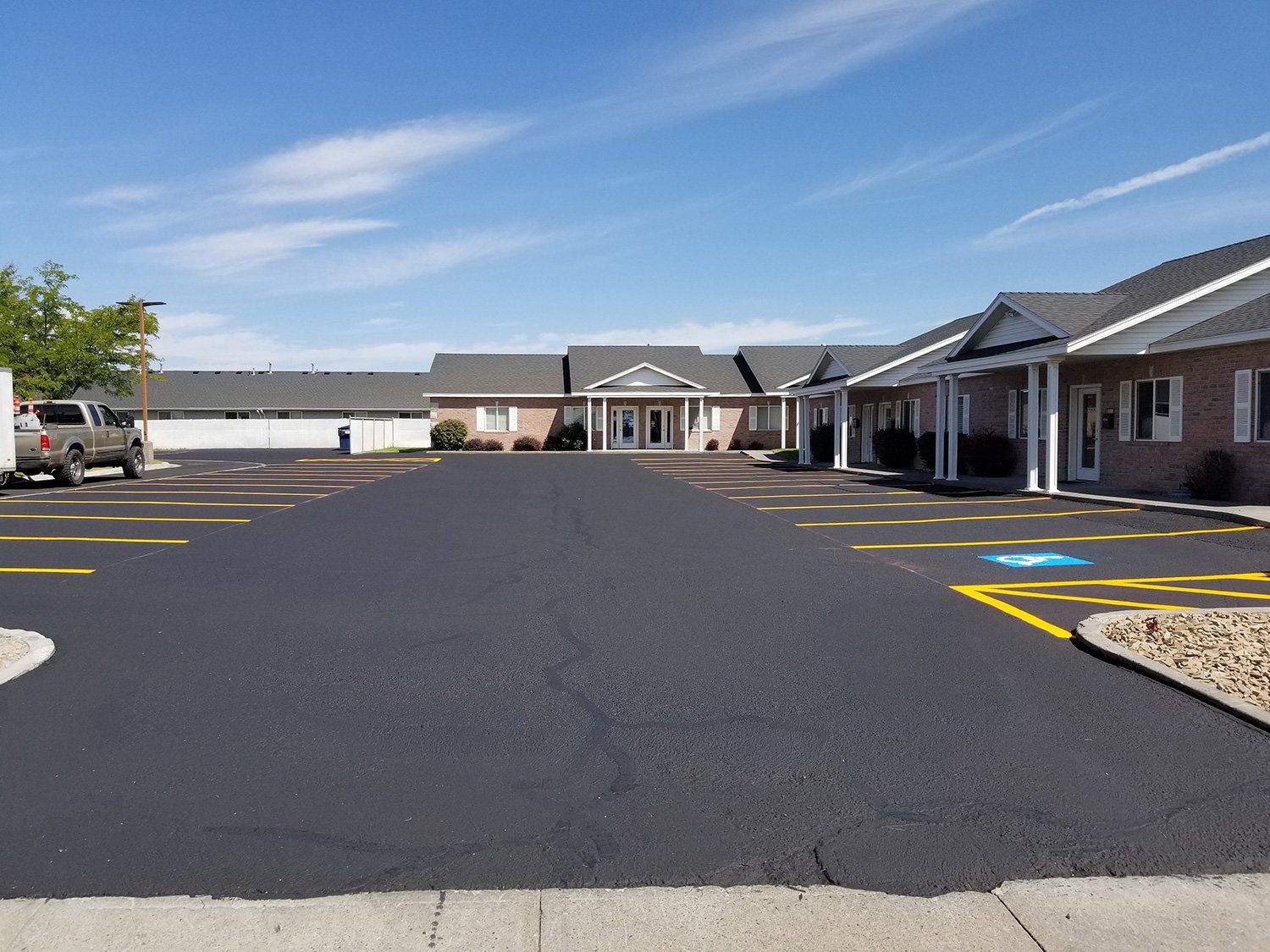 Driveway asphalt paving