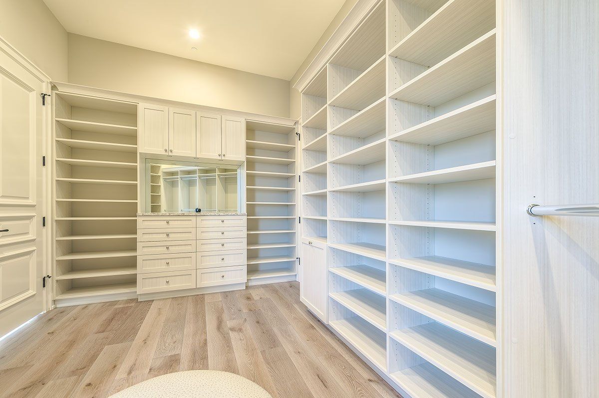 The Closet Company Naples, FL