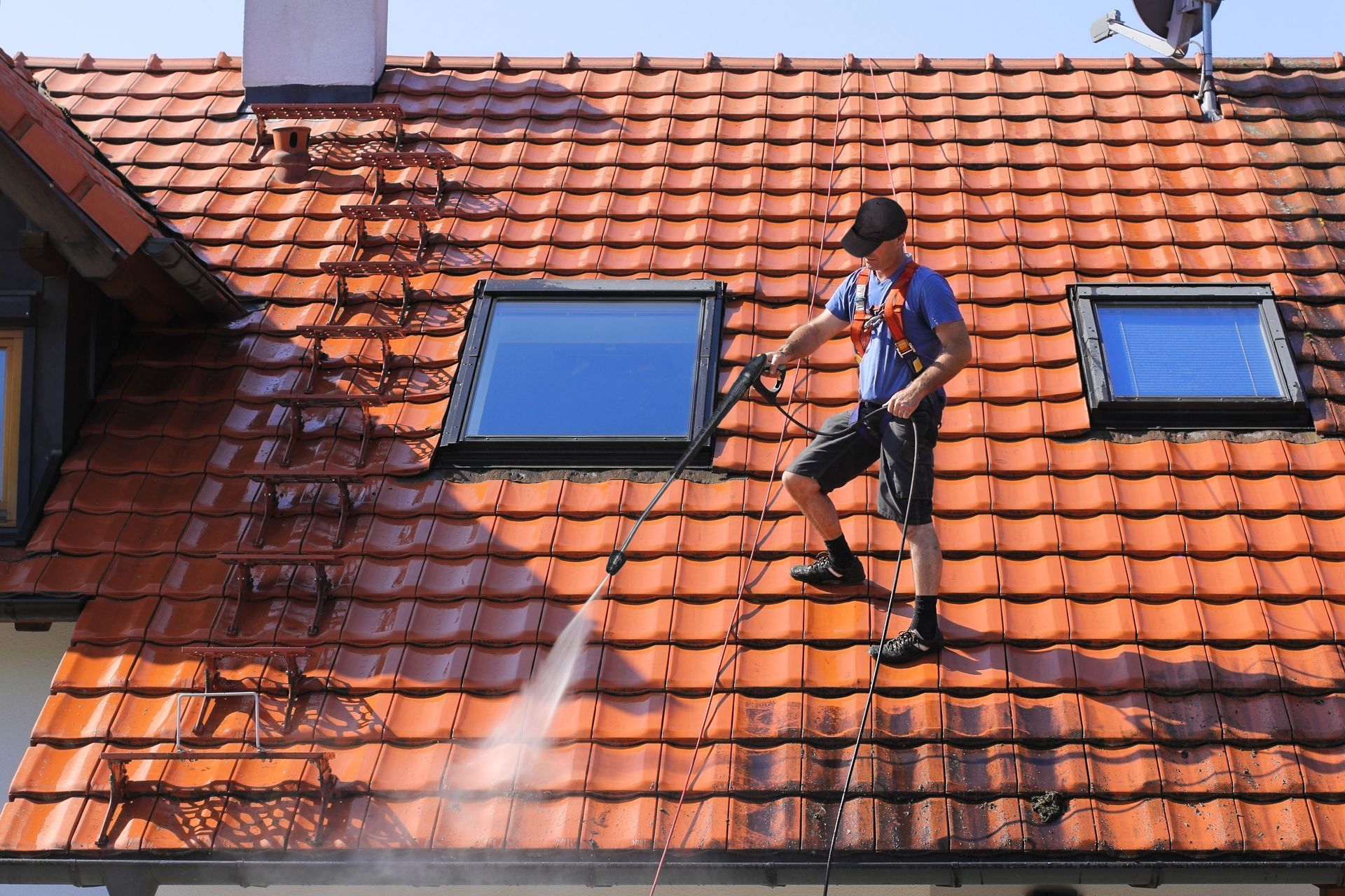 roof cleaning services