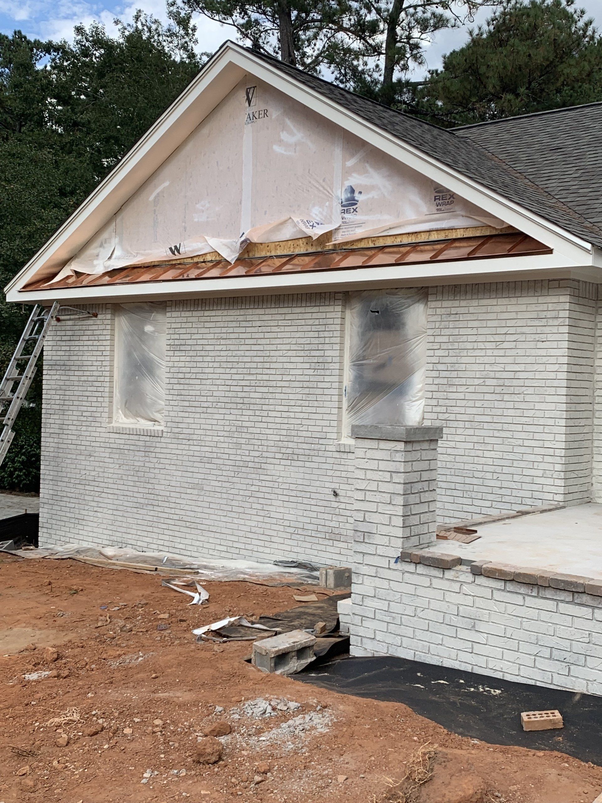 M.R. Roberson Roofing image