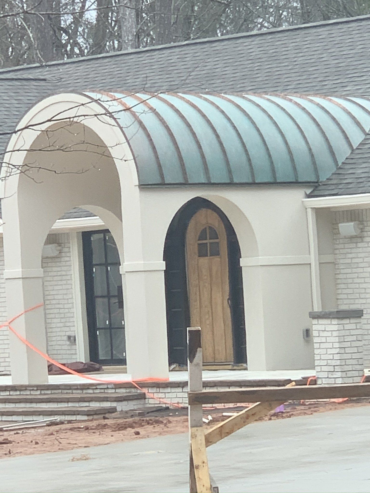 M.R. Roberson Roofing image