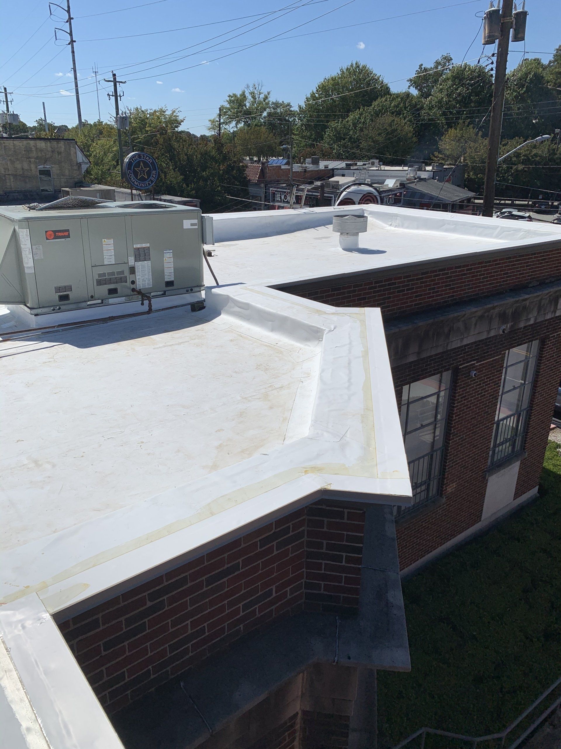 M.R. Roberson Roofing image