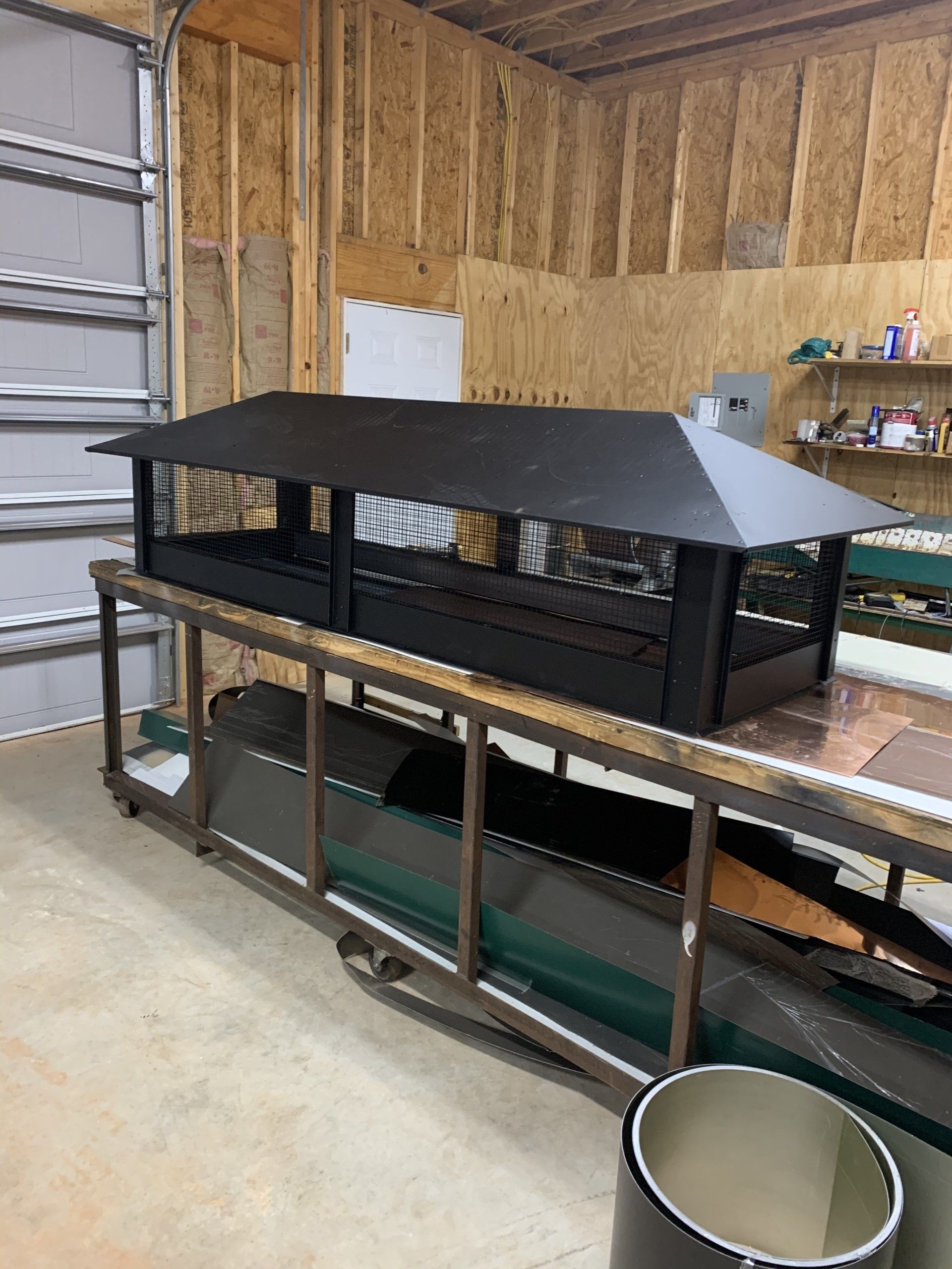 M.R. Roberson Roofing image