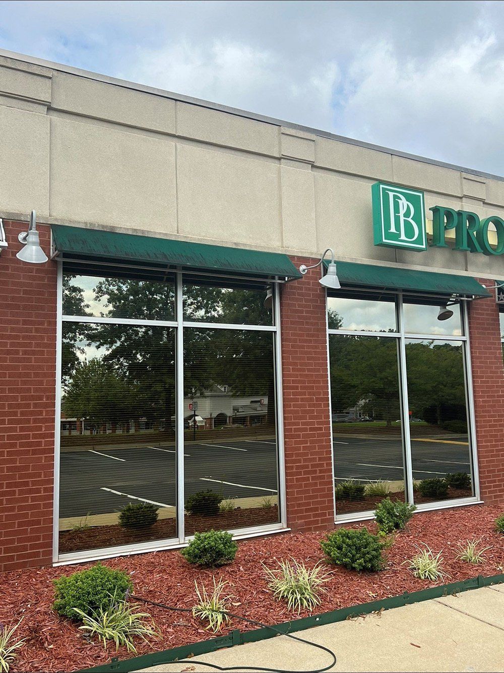 Commercial roofing experts