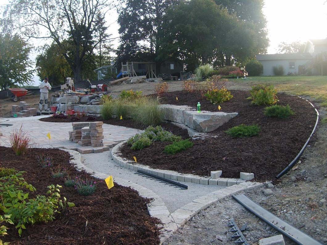 Landscape and hardscaping service