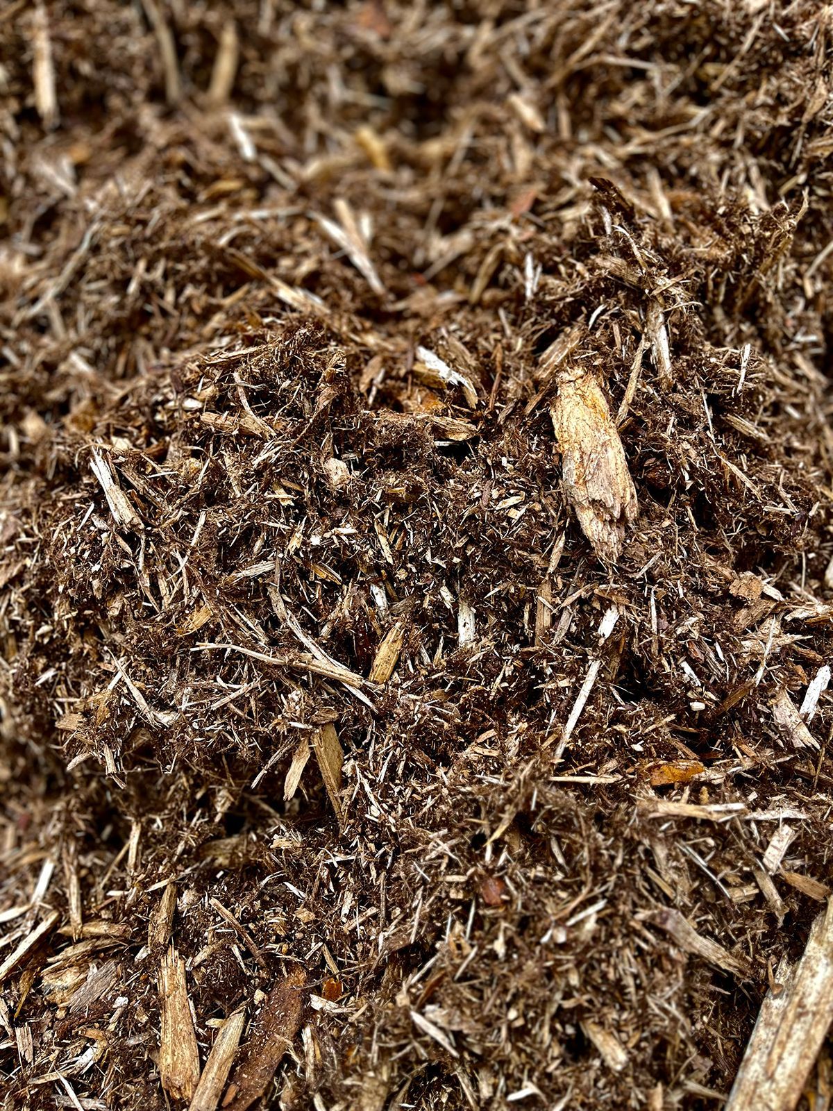 Hardwood mulch