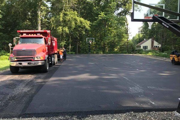 Asphalt Paving Service