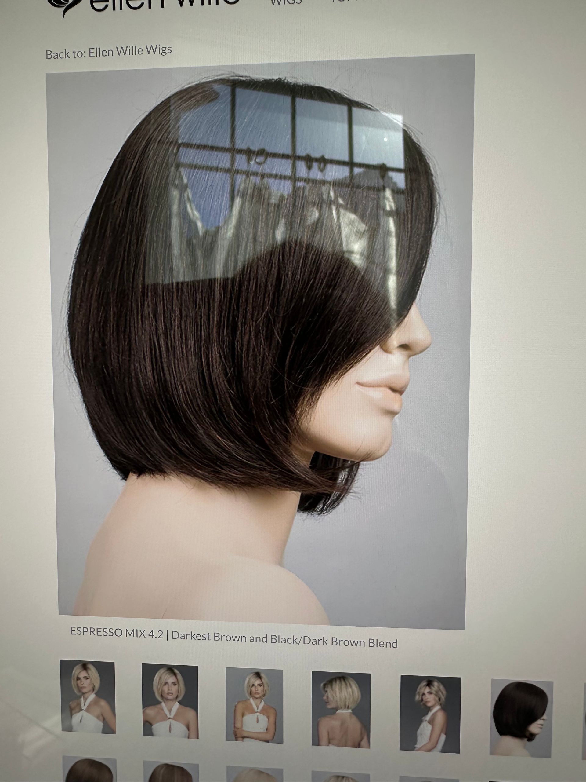 A picture of a mannequin with a bob hairstyle