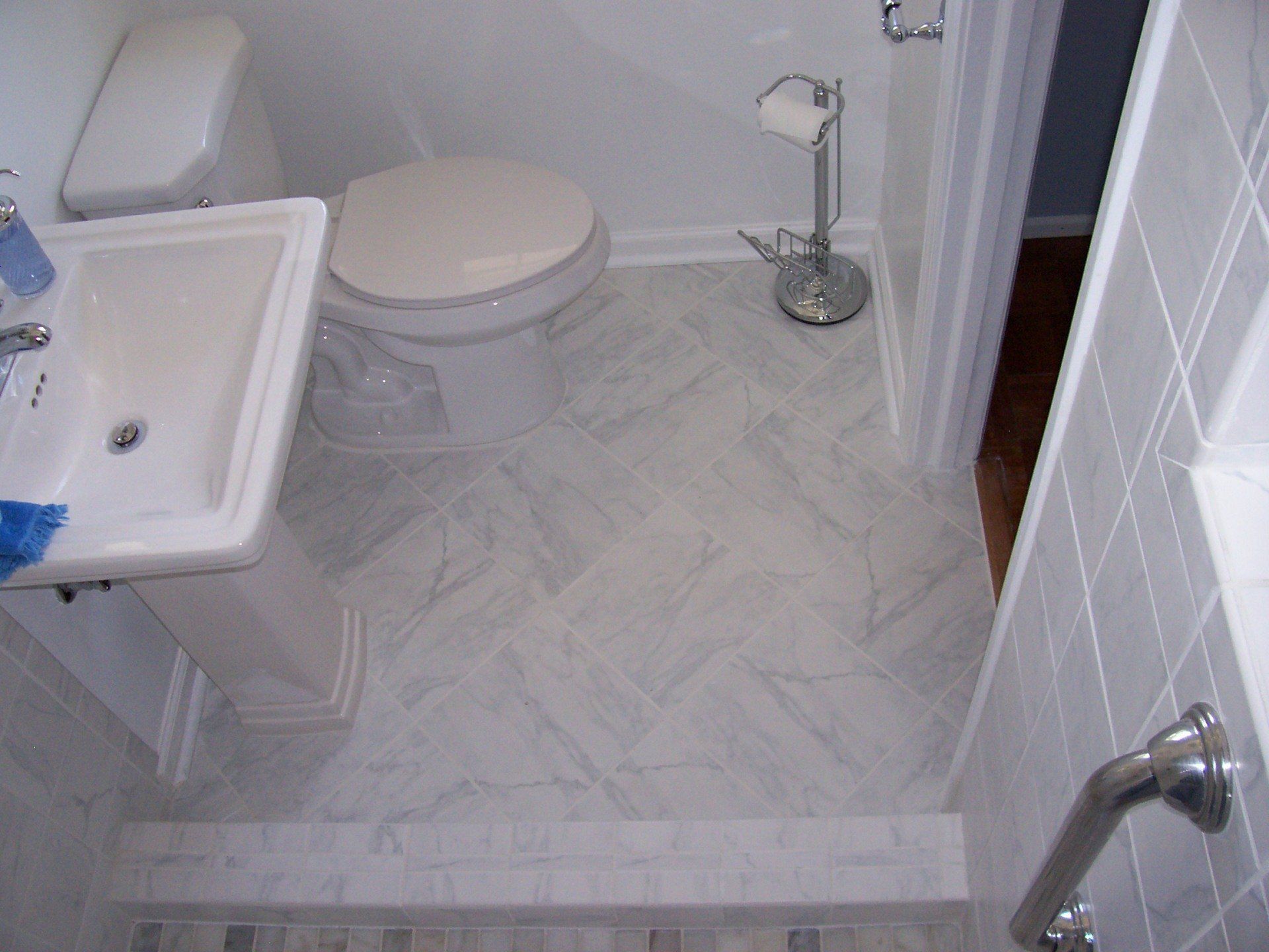 Bathroom remodeling photo gallery