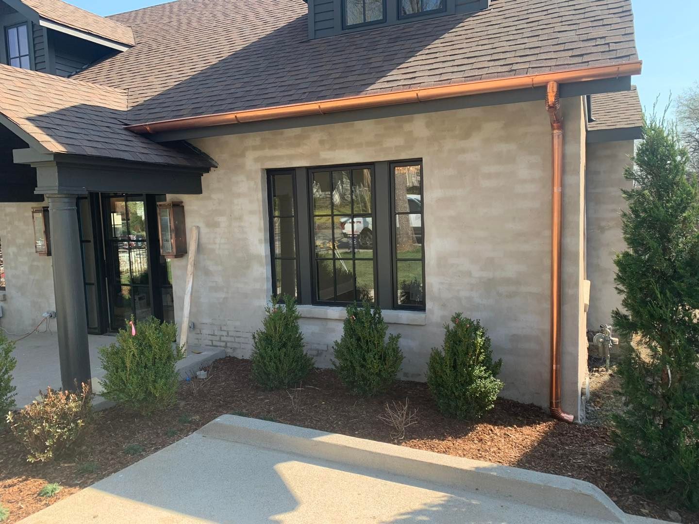 Copper half round gutter