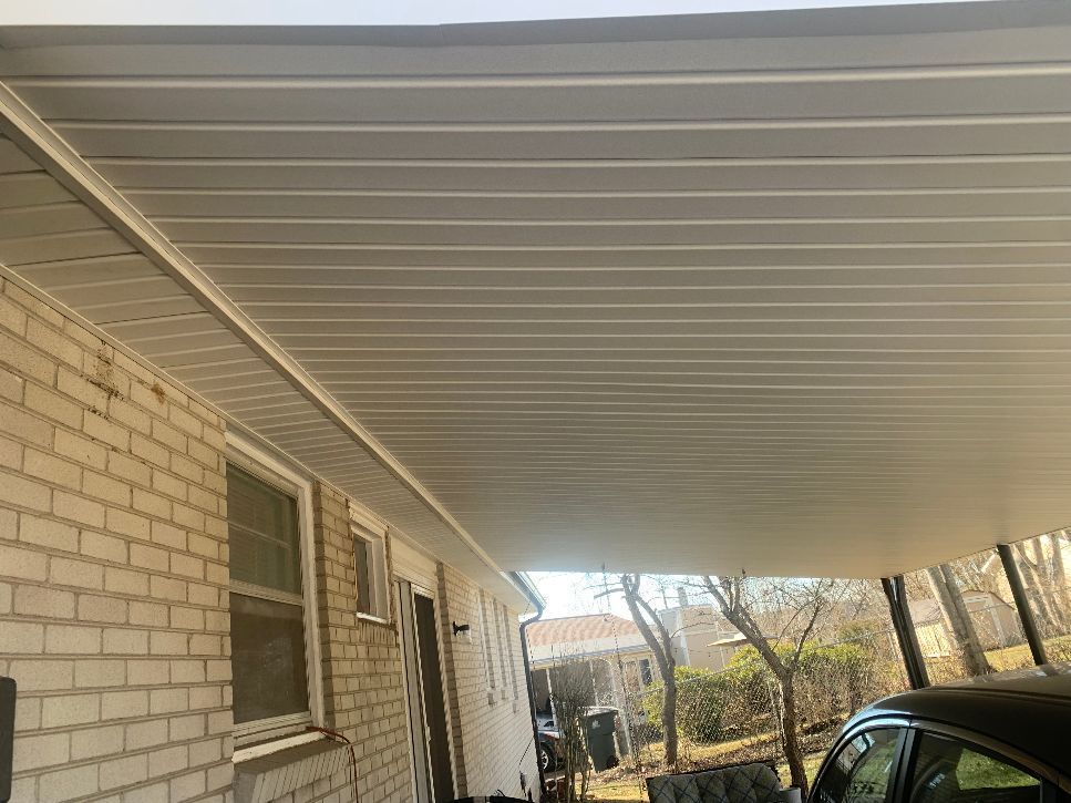 Gutter roof