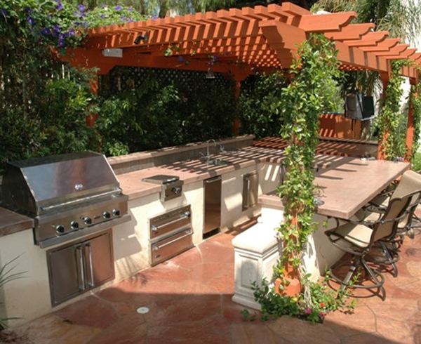 Outdoor Kitchens