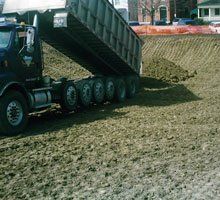 Topsoil delivering service