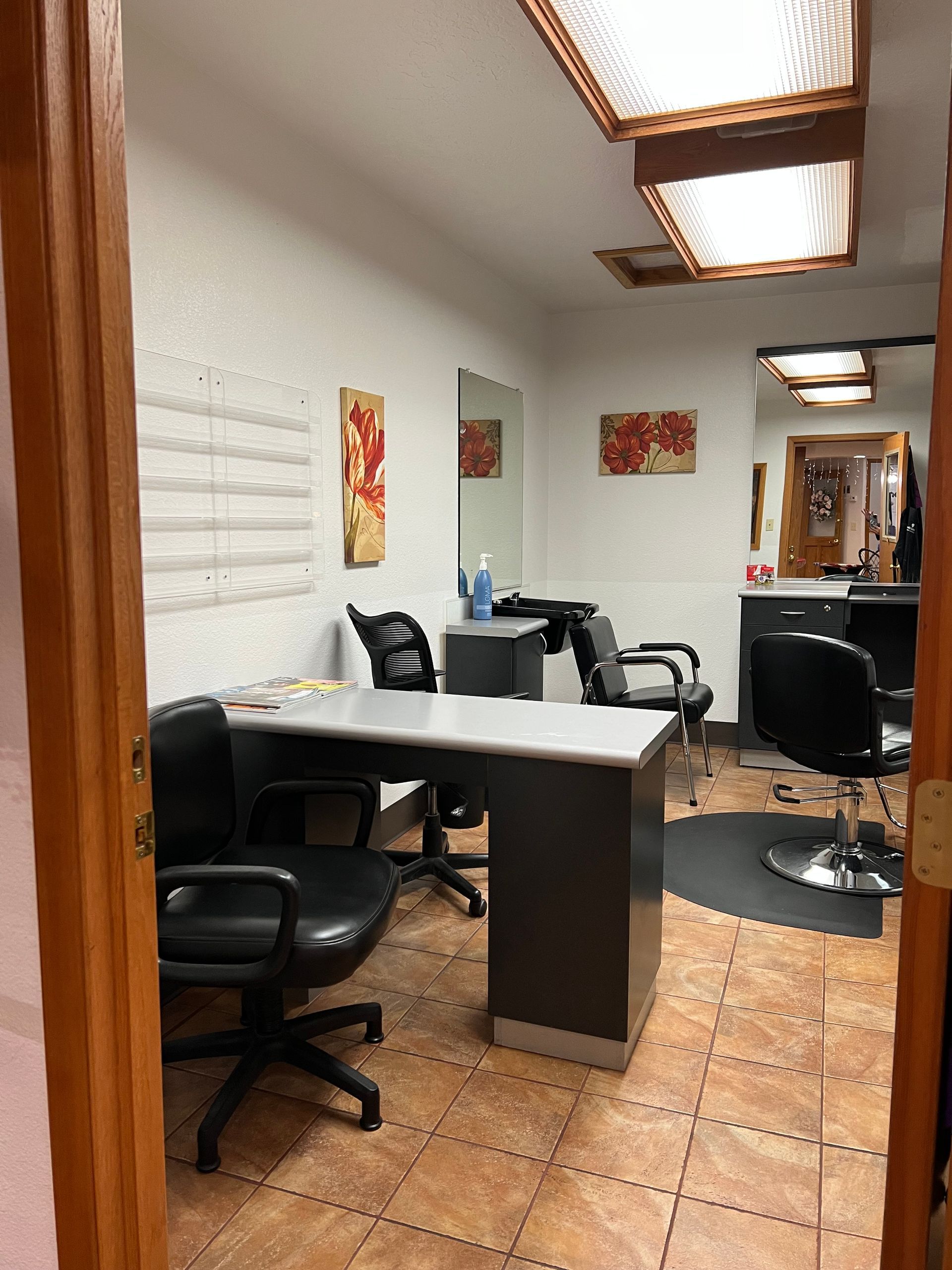 Private Salon Suites