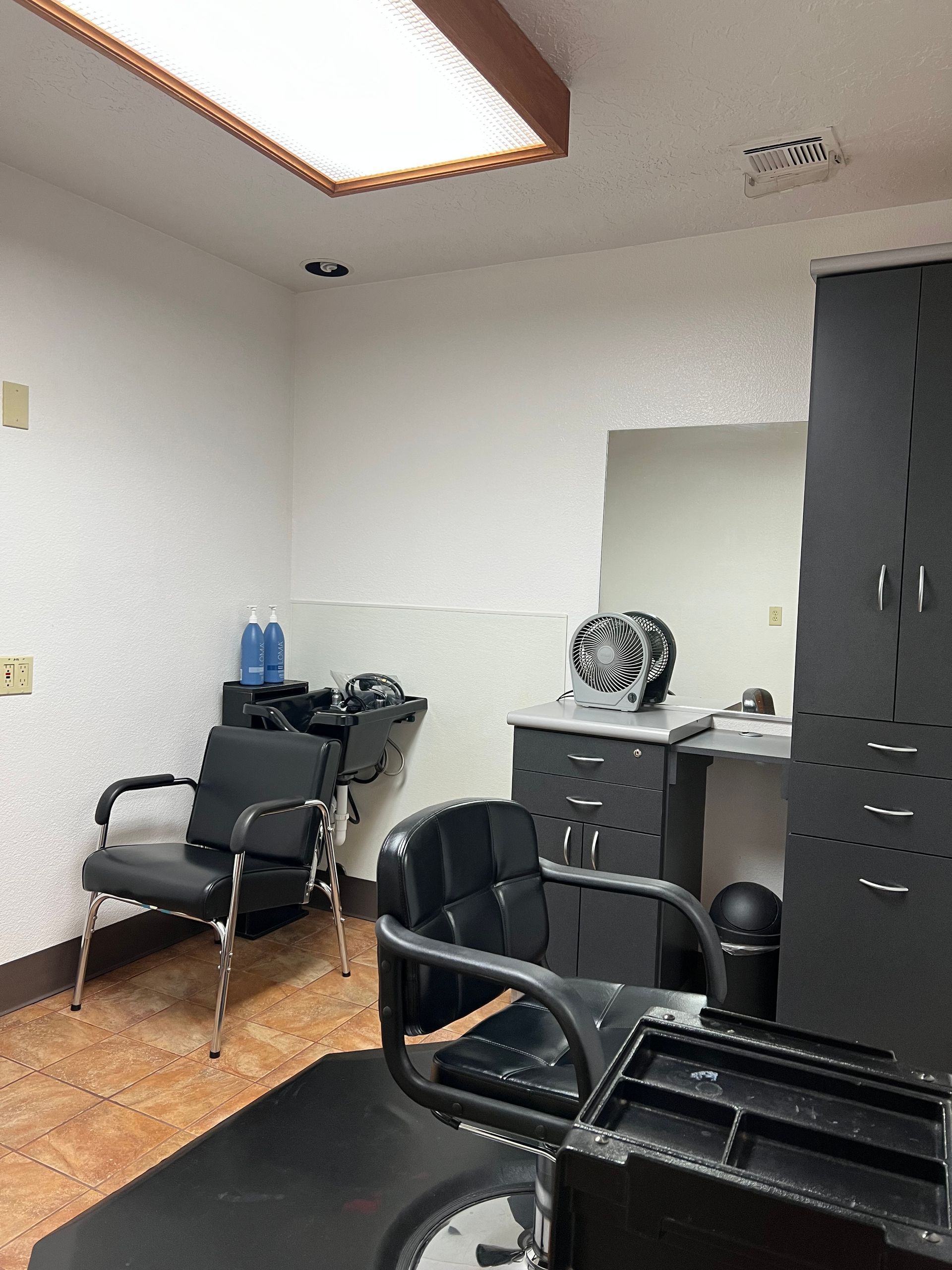 Private Salon Hair Station