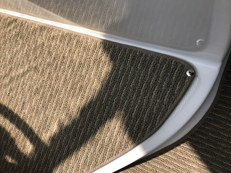 Carpet flooring installation