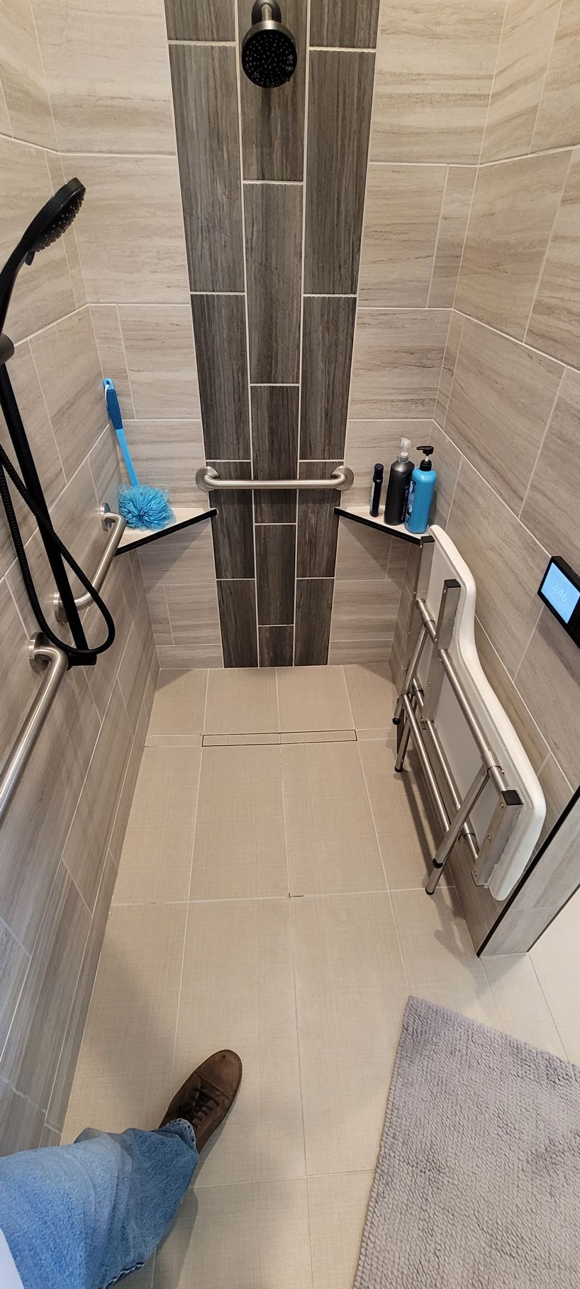 Gorgeous shower design