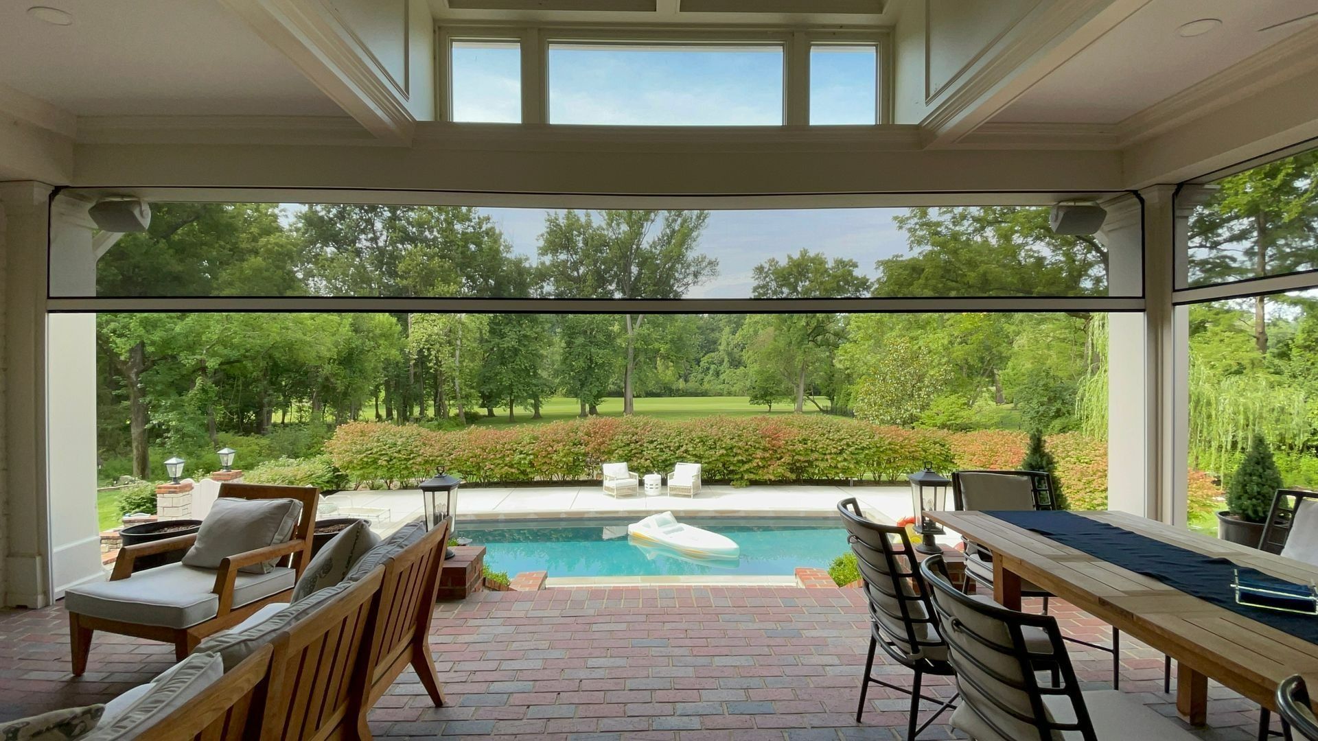 Motorized retractable screens 