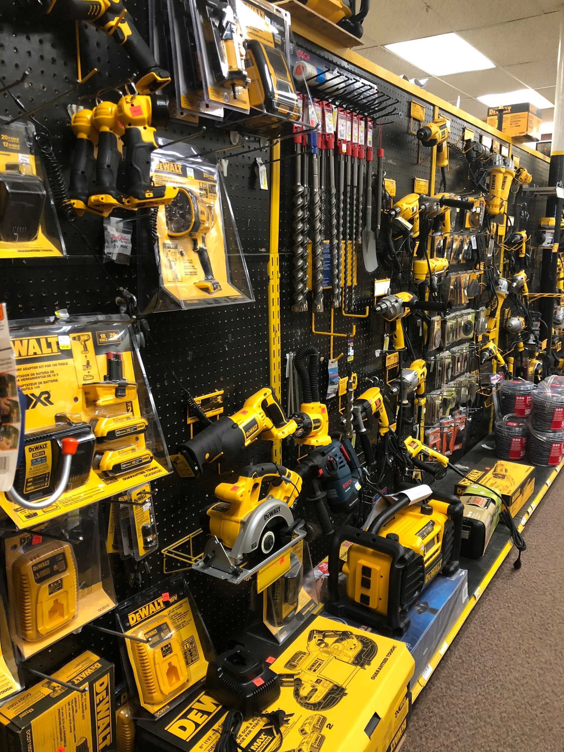 DeWalt Tool Display