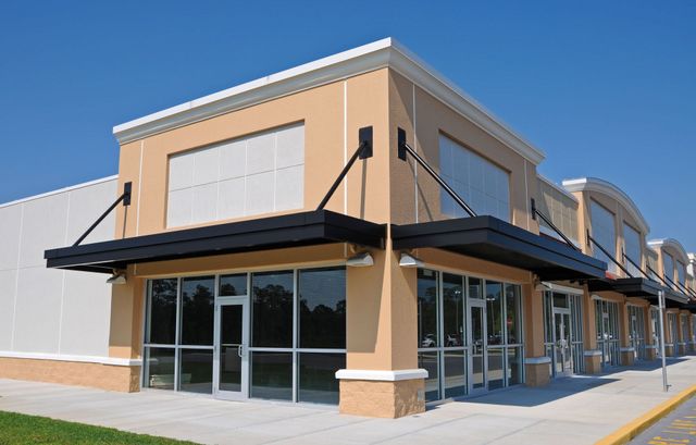 glass repair and replacement services