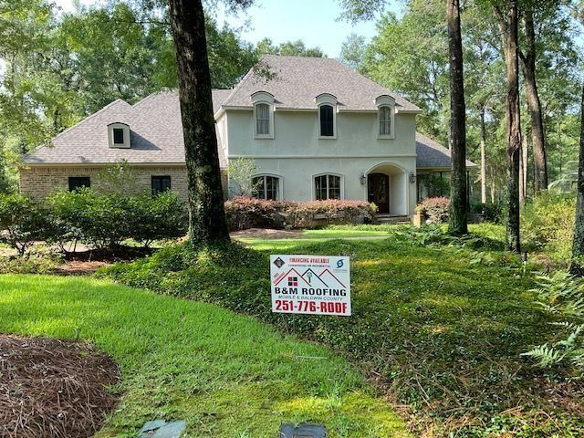 Residential roofing service