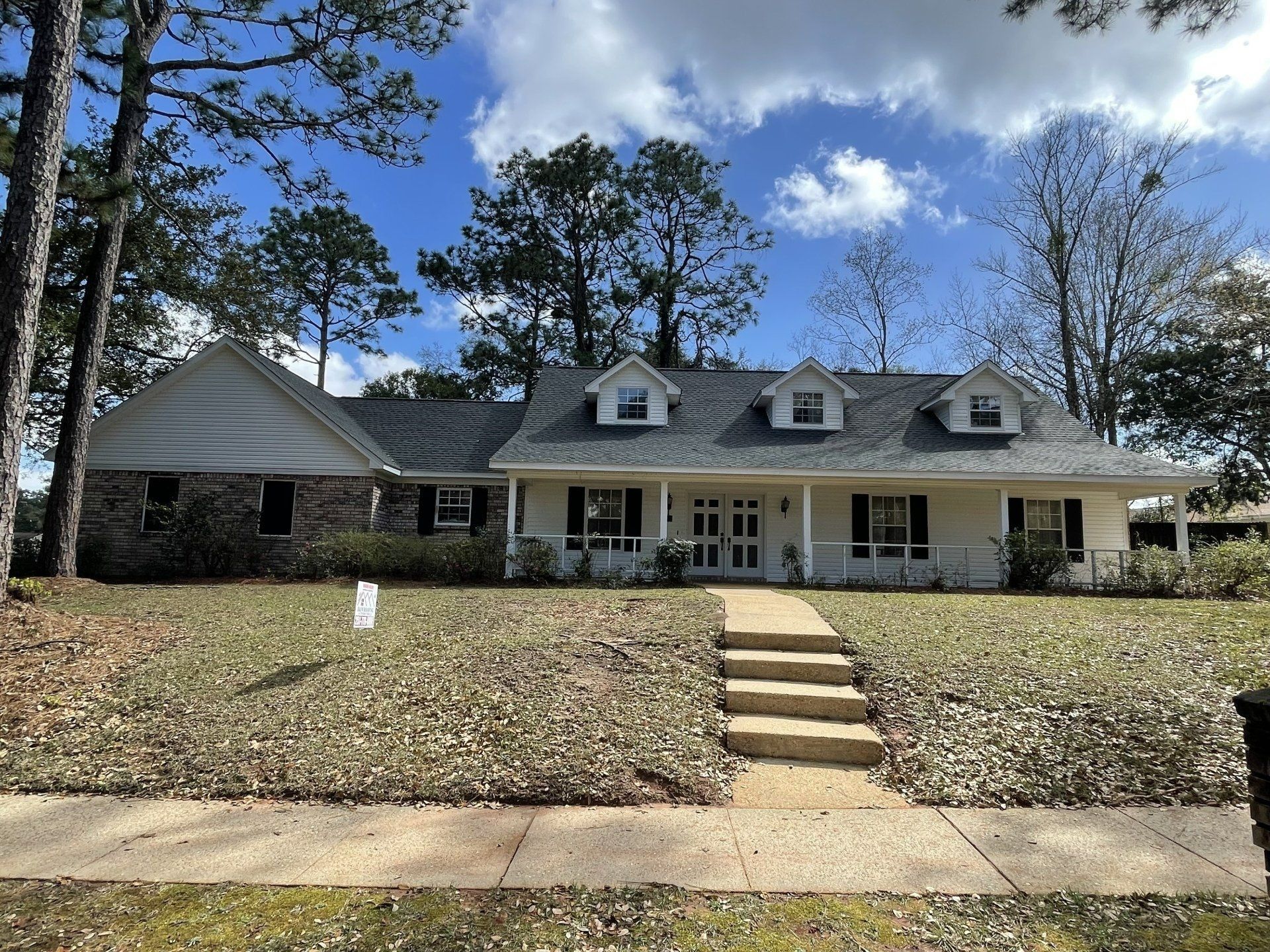 Residential roofing service