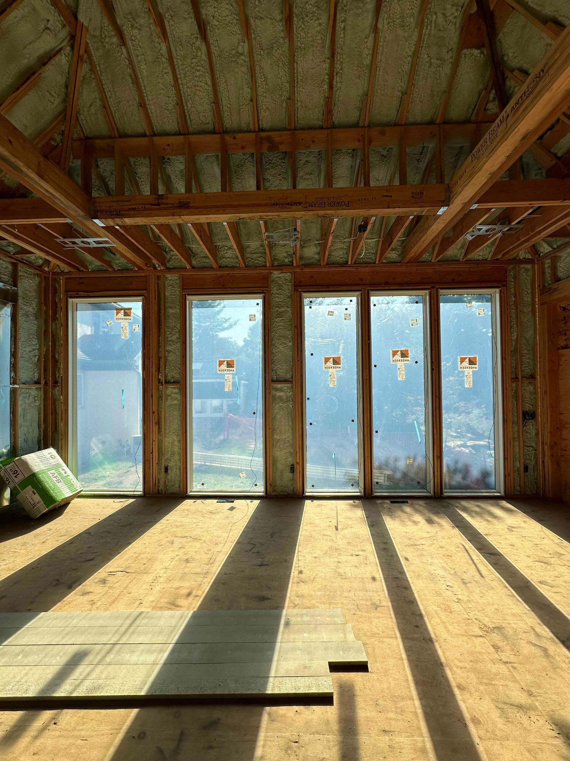 A large room with a lot of windows and a lot of insulation.