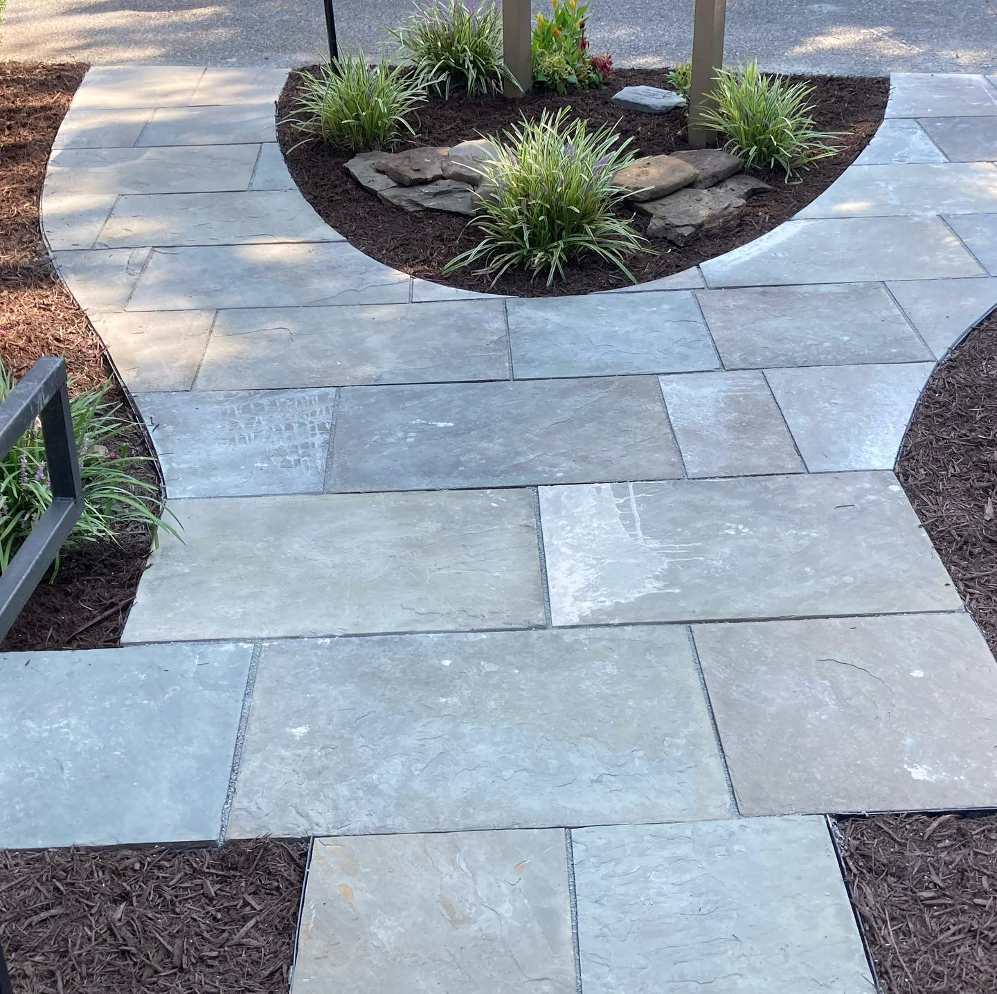 Hardscaping and landscaping services
