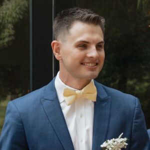 Rylin Kleese - Graphic Designer