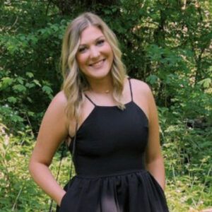 Sadie McFarland - Graphic Designer