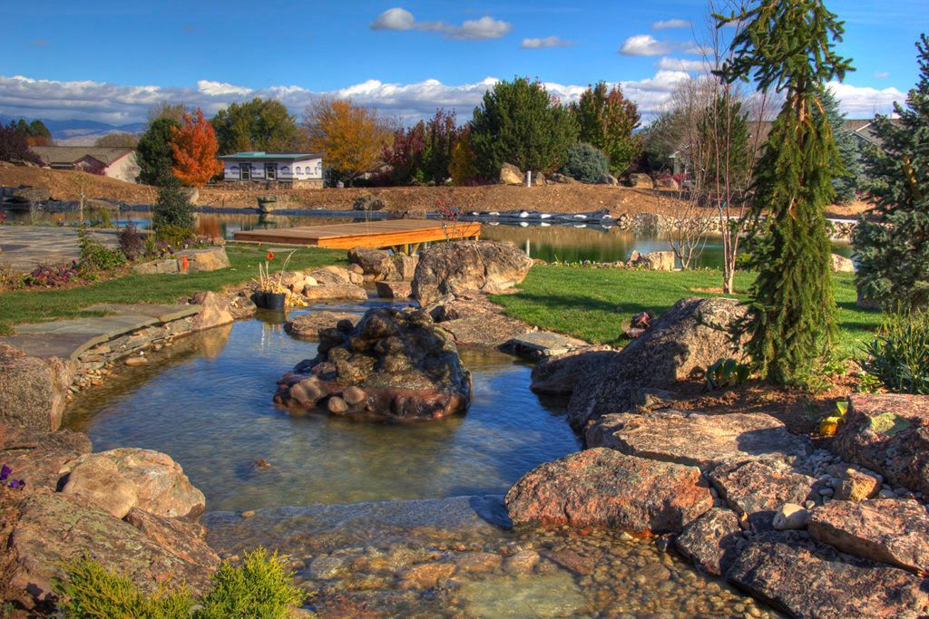 Bubbler mountain stone