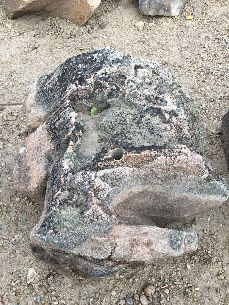 Bubbler mountain stone