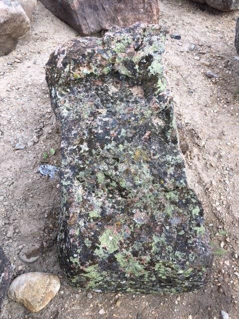 Bubbler mountain stone