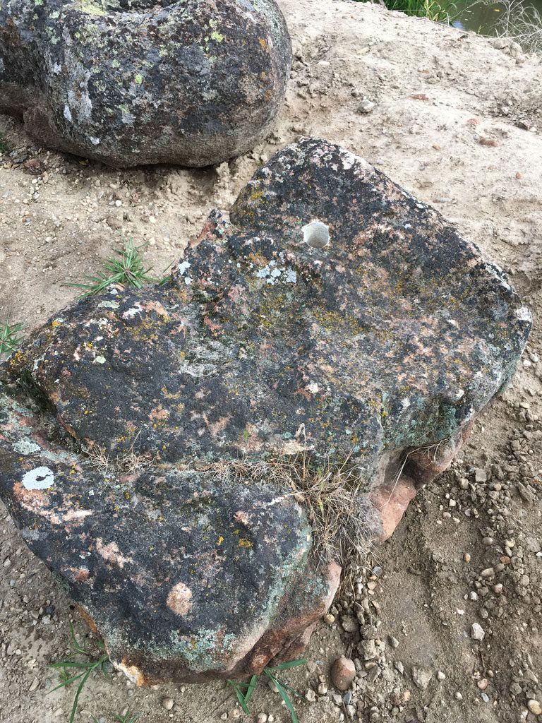 Bubbler mountain stone