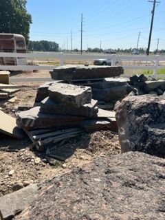 retaining wall boulders