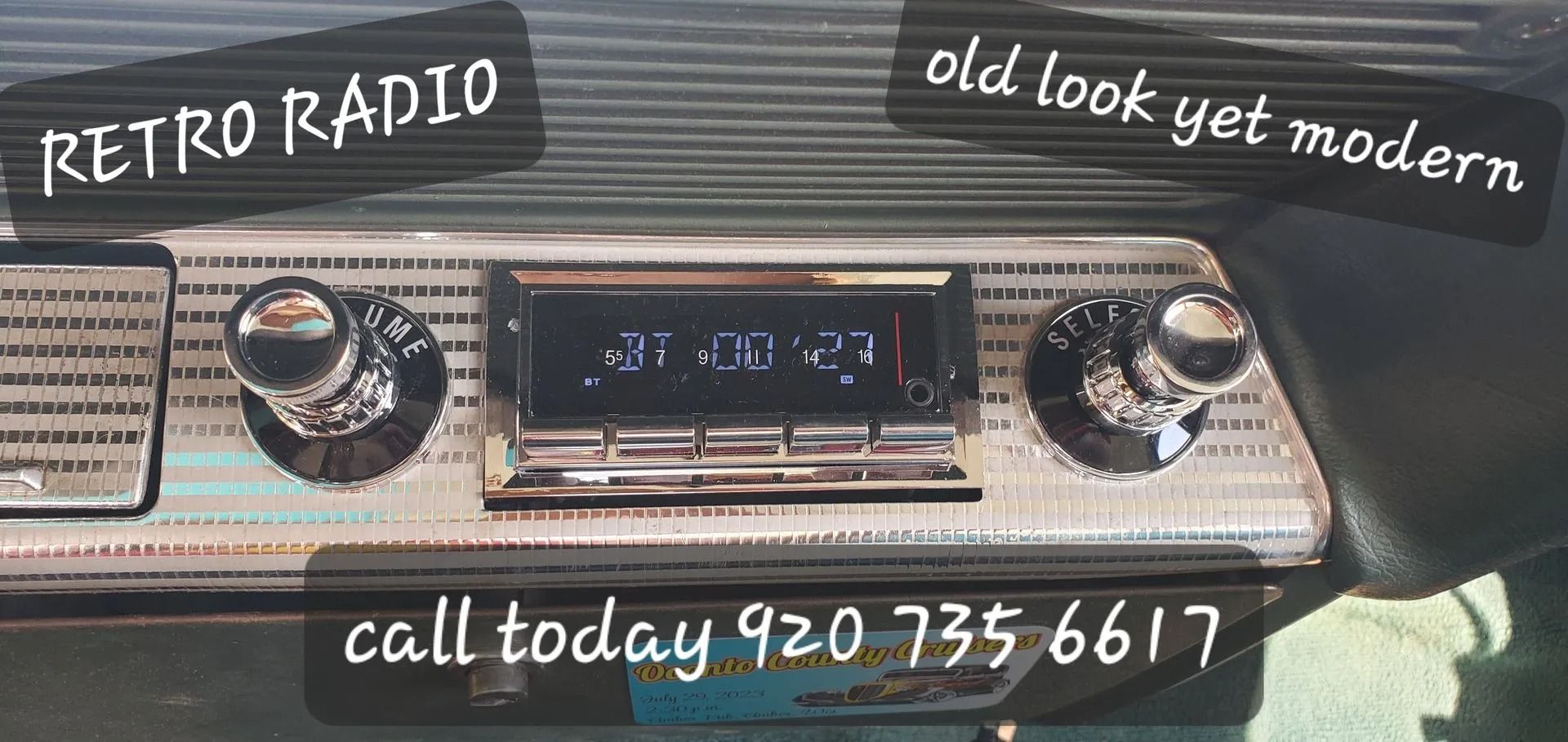 Retro car radio, old look, modern features. Displays 