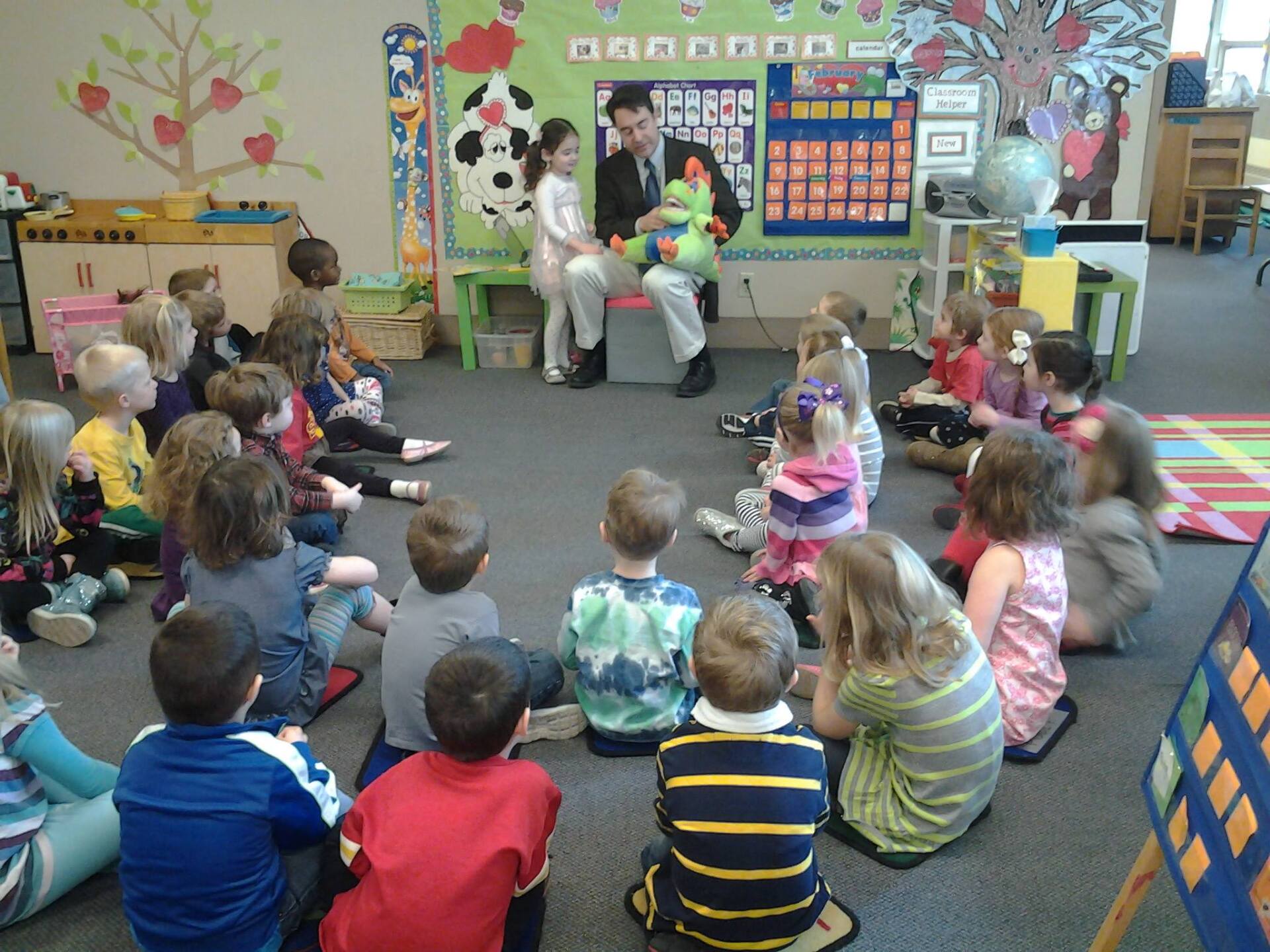 Dr. Foix's presentation to preschoolers