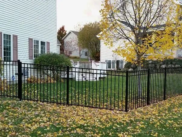 D R H  Fencing
