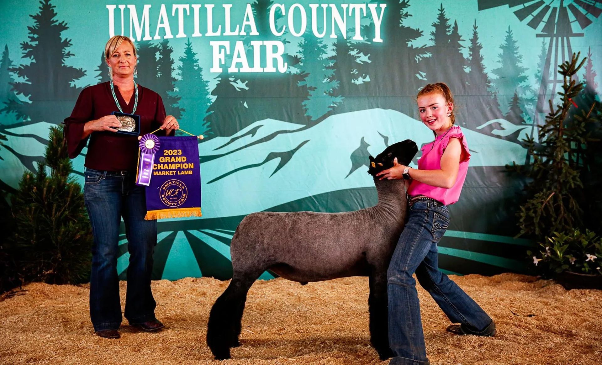 Umatilla County Fair Youth Livestock Auction Hermiston, OR