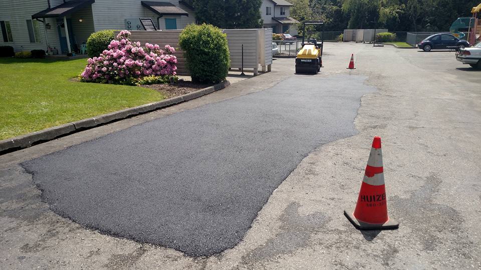 Asphalt Patching & Asphalt Paving