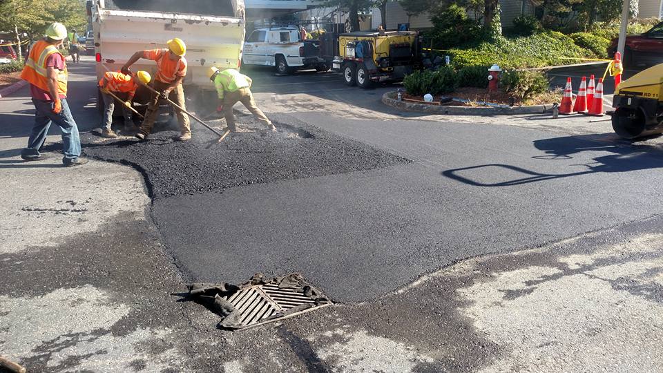 Asphalt Patching & Asphalt Paving
