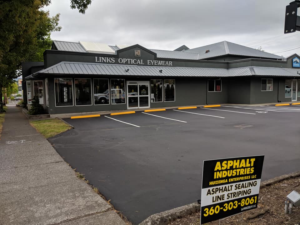 Asphalt seal coating